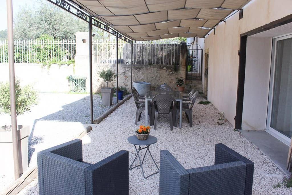 Le Gite Du Jas Vieux Montfort  المظهر الخارجي الصورة